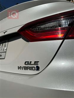 تۆیۆتا کامری